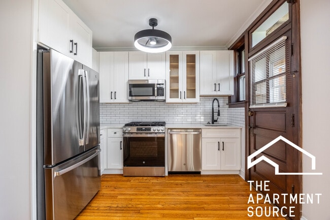 Primary Photo - 3126.5 North Spaulding Ave. Unit 1E