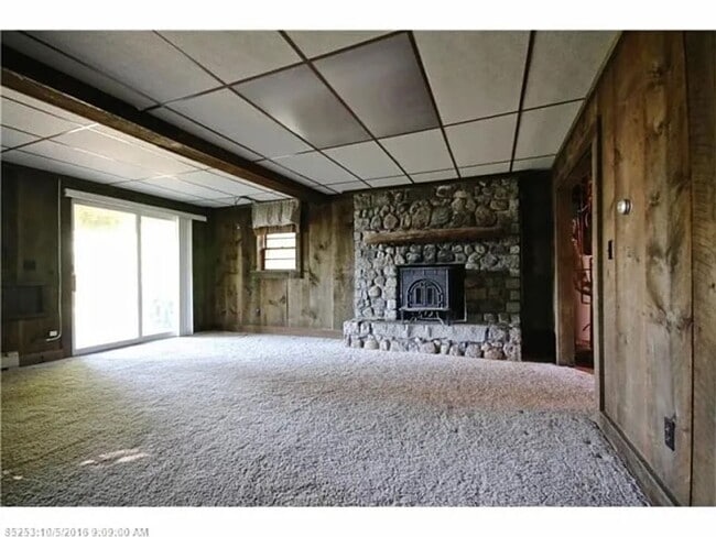 Building Photo - 40 Claman Dr