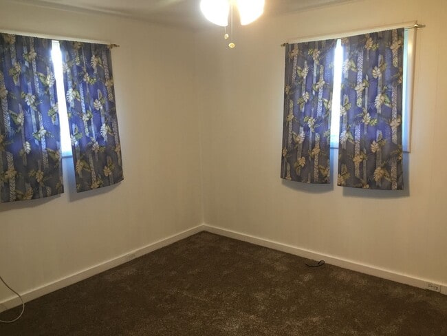Building Photo - Pet Friendly Kaneohe House with Bay Views
