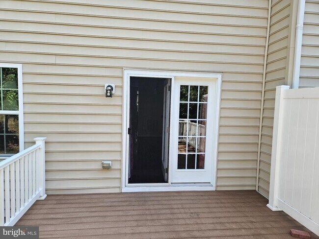 Building Photo - 922 Magnolia Blossom Ct