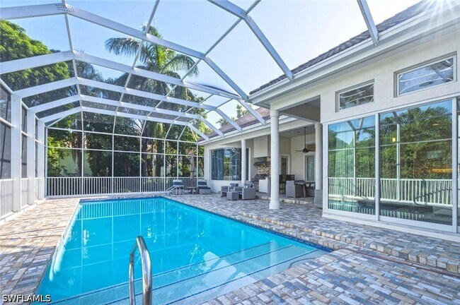 Building Photo - 2540 Half Moon Walk