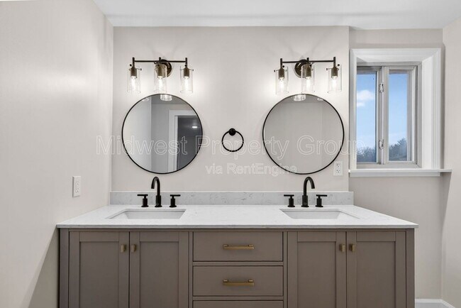 Building Photo - 90 Sutters Mill Rd