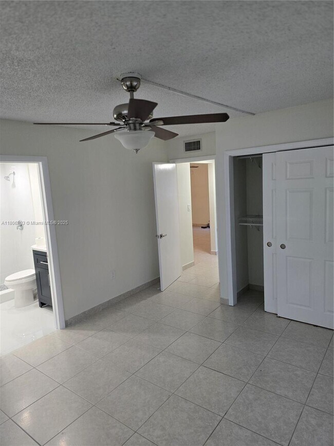 Building Photo - 8600 SW 133rd Avenue Rd