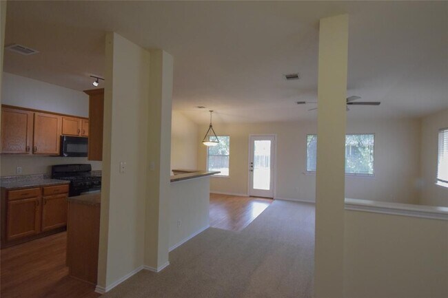 Building Photo - 3575 Rock Shelf Ln