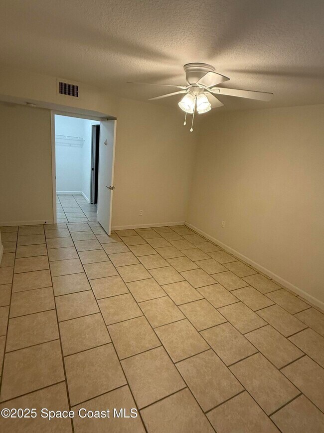 Building Photo - 1790 Rocky Wood Cir