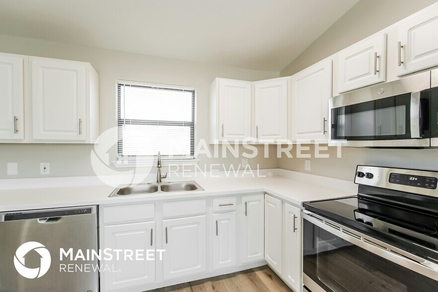 Building Photo - 2806 58th St W