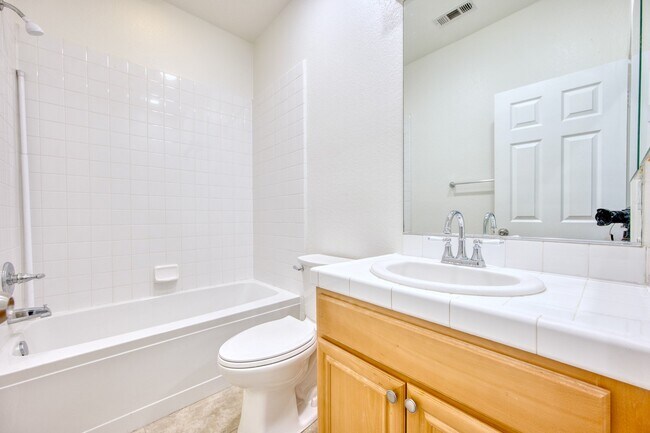 Building Photo - 4751 Via Altamira