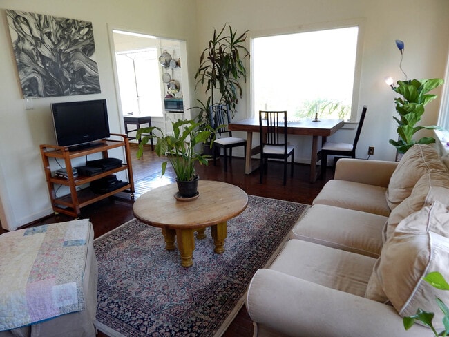 Living room - 2040 Whitley Ave