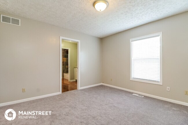 Building Photo - 3663 Central Ave