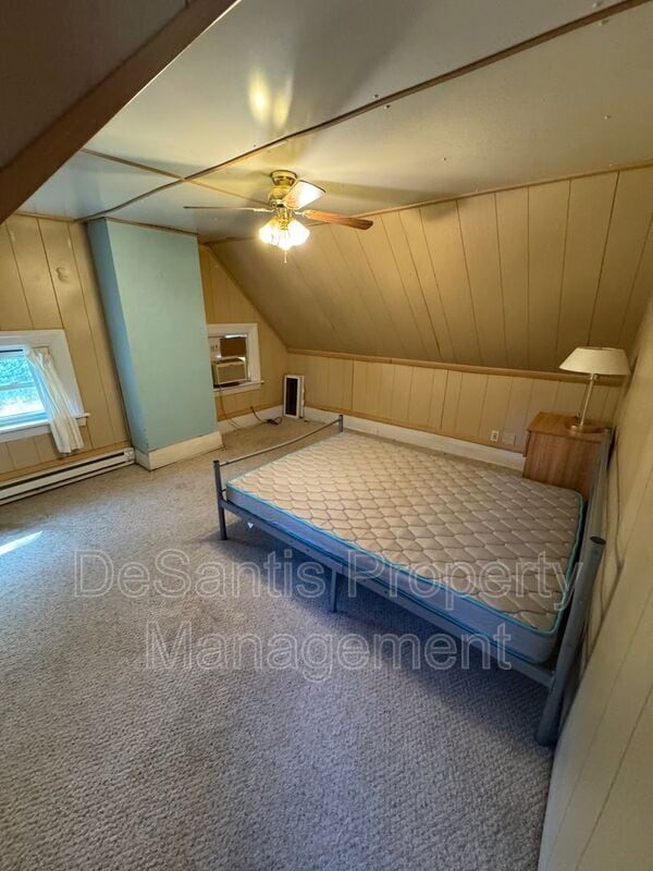 Building Photo - 6332 Phillips Ave