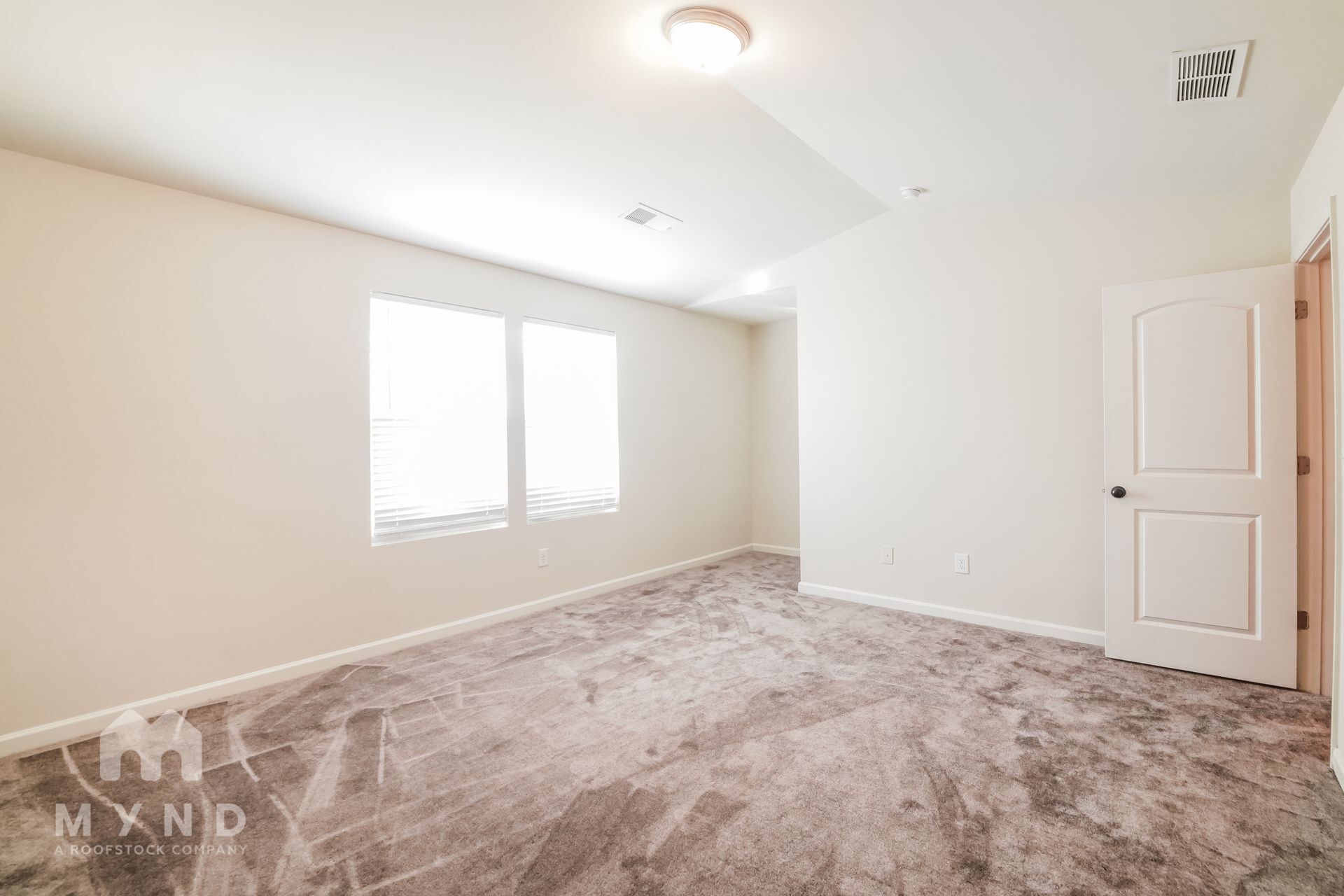 Building Photo - 121 Alton Cir