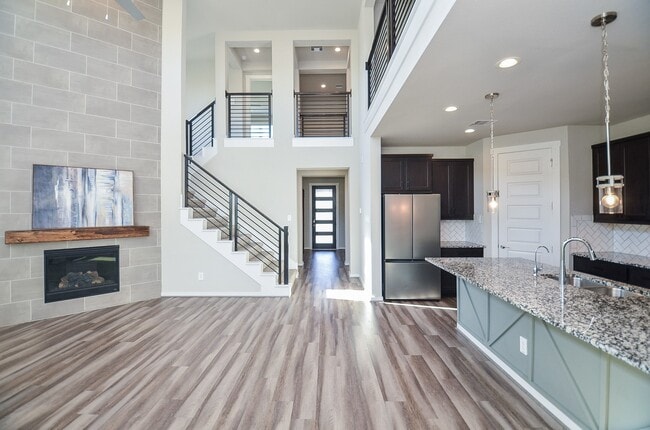 Building Photo - 28402 Eli Eagle St