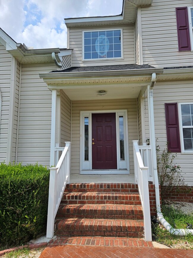 Building Photo - Newly Renovated Two-Story 4BR/2.5BA Home - Chester Area, North Chesterfield