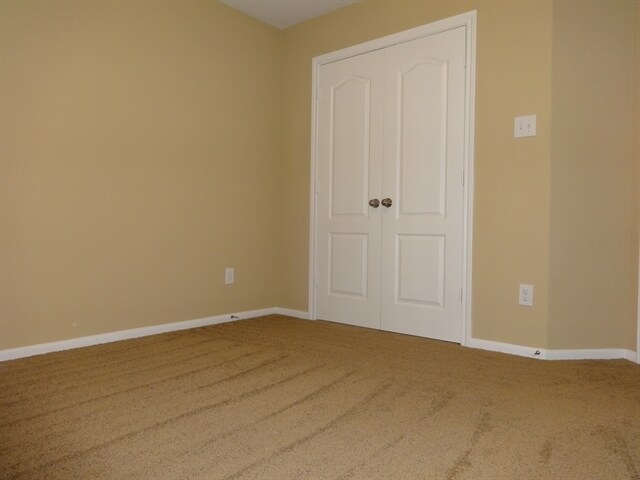 Building Photo - 28606 Lockeridge Farms Dr