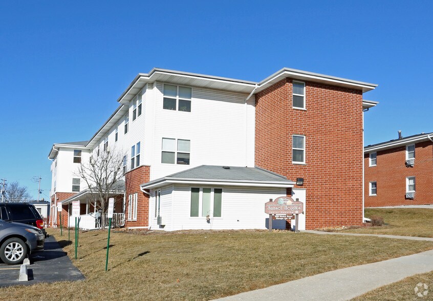 waukesha low income housing hud section 8 apartments in waukesha wi apartment finder
