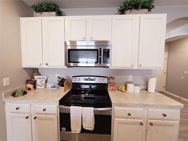 Building Photo - 3180 Royal Tern Dr