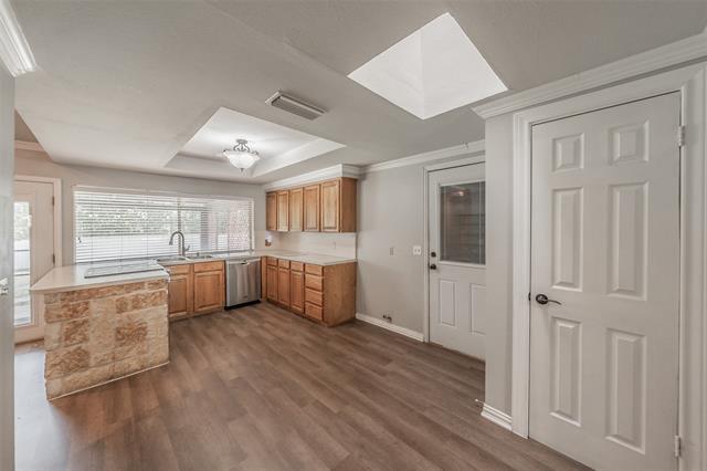 Building Photo - 2890 Elsinor Dr
