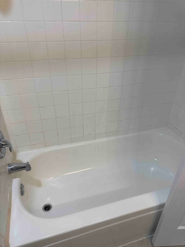 Building Photo - Duplex