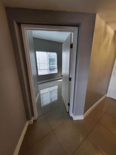 Building Photo - 6201 E Lake Mead Blvd