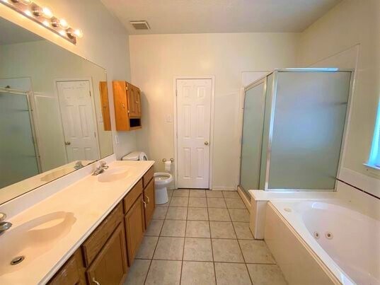 Building Photo - 13403 Agarita Ln