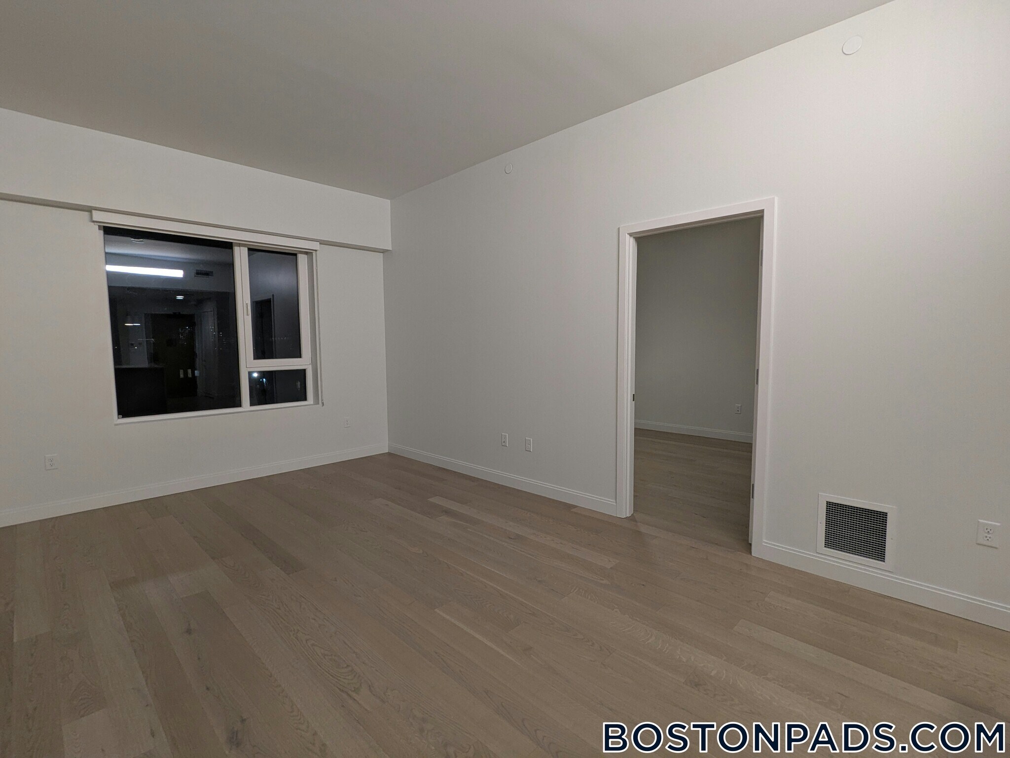 Building Photo - 55 Brighton Ave