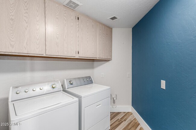 Building Photo - 1874 W San Angelo St