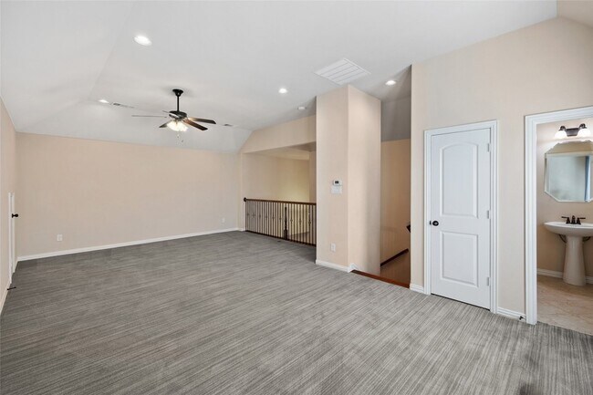 Building Photo - 864 Gaited Trail