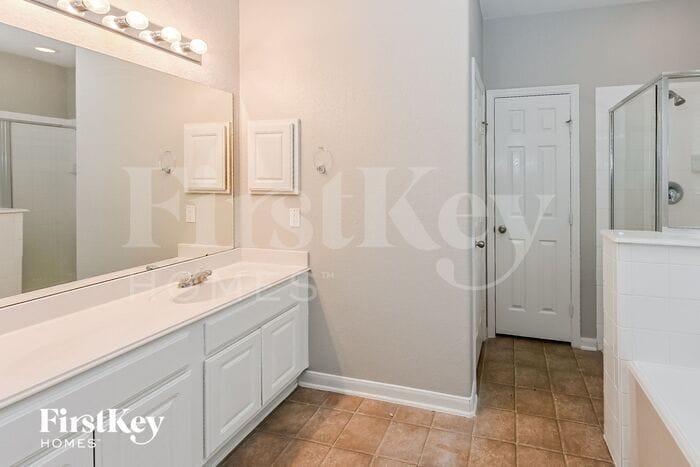 Building Photo - 17246 Mitchell Pass Ln