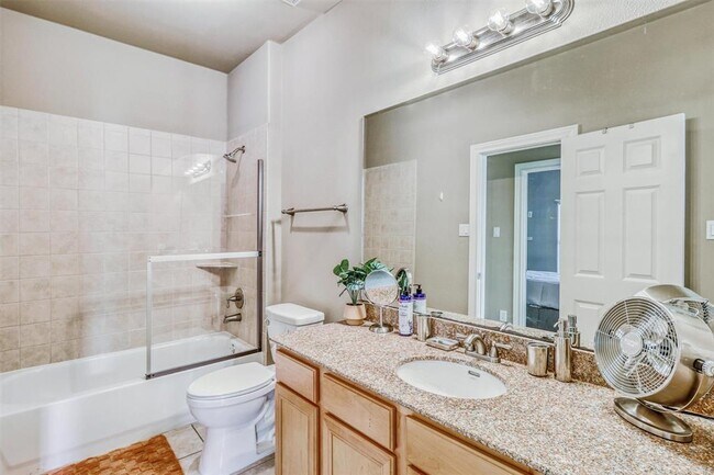 Building Photo - 9113 Creekstone Lake Dr