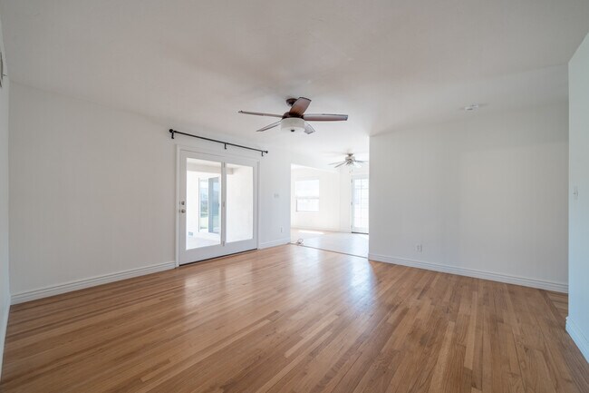 Building Photo - 5564 Gala Ave