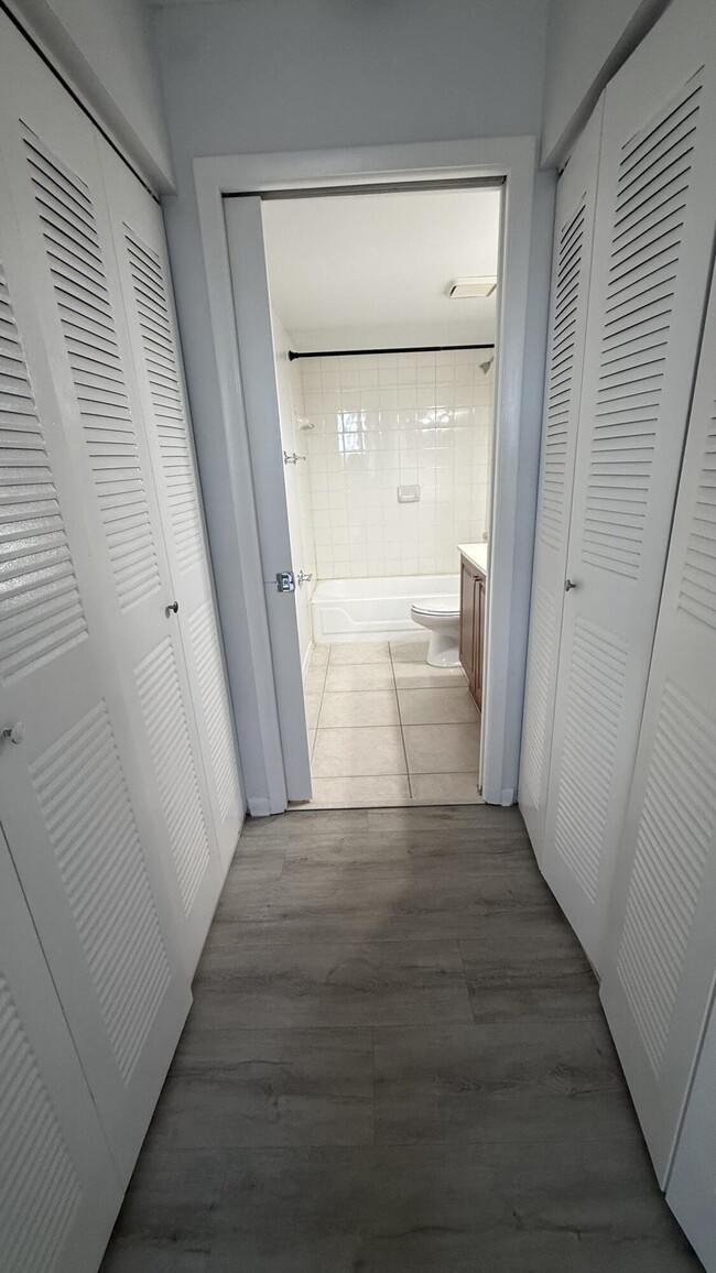 Building Photo - 1755 Village Blvd