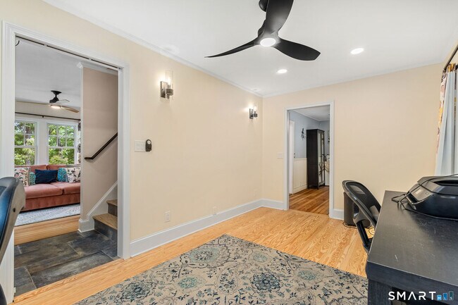 Building Photo - 158 Lewis Hill Rd