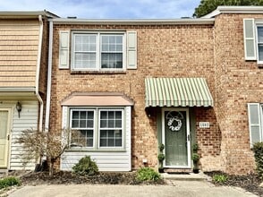 Building Photo - READY NOW!! Fenced Patio - Pet Friendly - Over 1,500 Square Feet!!