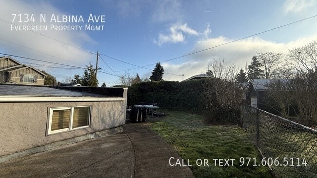 Building Photo - 7134 N Albina Ave