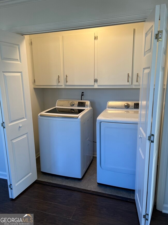 Building Photo - 2061 Simonton Bridge Rd