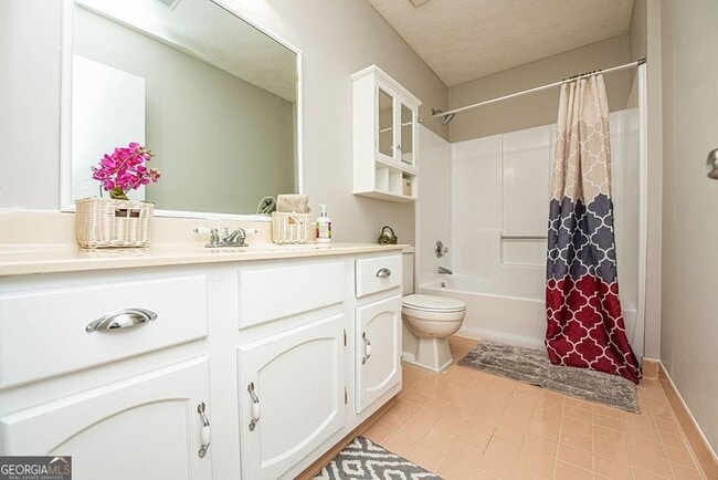 Building Photo - 180 Crabtree Dr