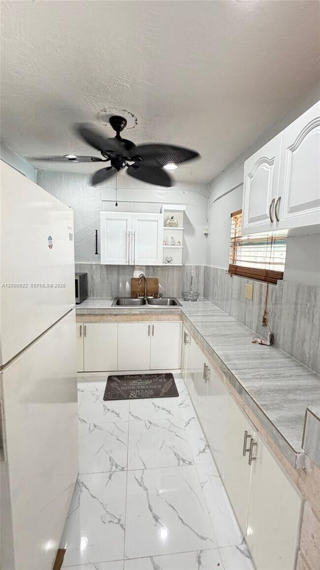 Building Photo - 14861 SW 173rd St