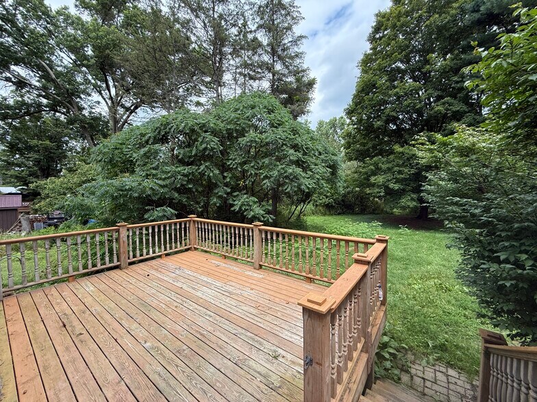 Building Photo - 2770 Slaterville Rd