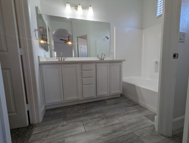 Building Photo - 9303 Gilcrease Ave