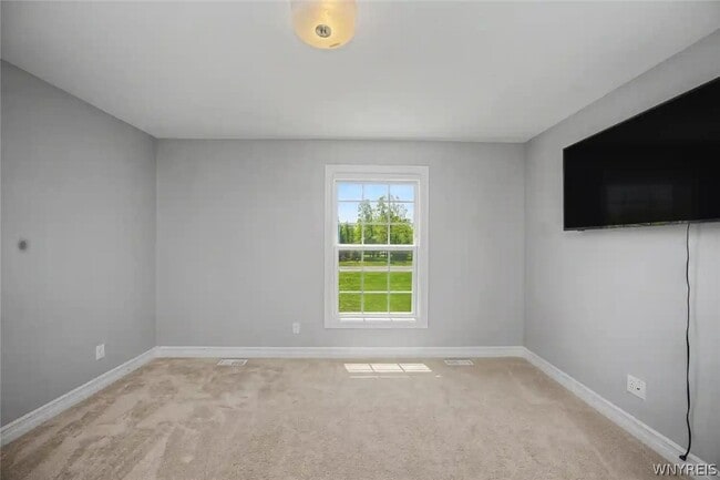 Building Photo - 46 Eagleview Dr