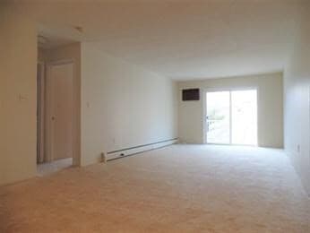 Building Photo - 24 Kenmar Dr