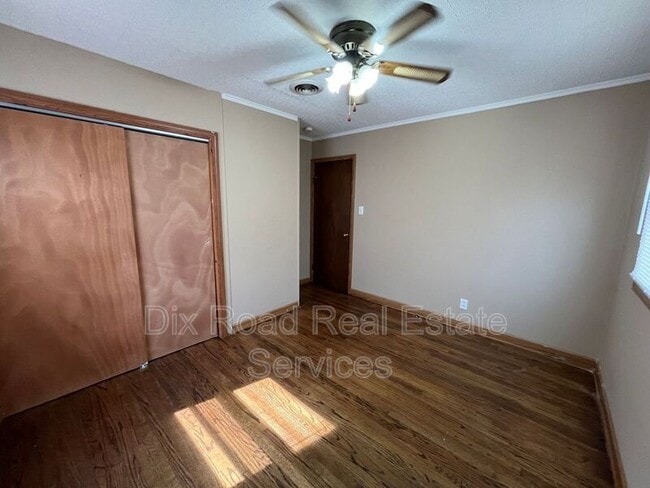 Building Photo - 2009 Brell Dr