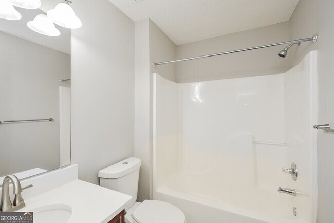 Building Photo - 40 Stone Ridge Way