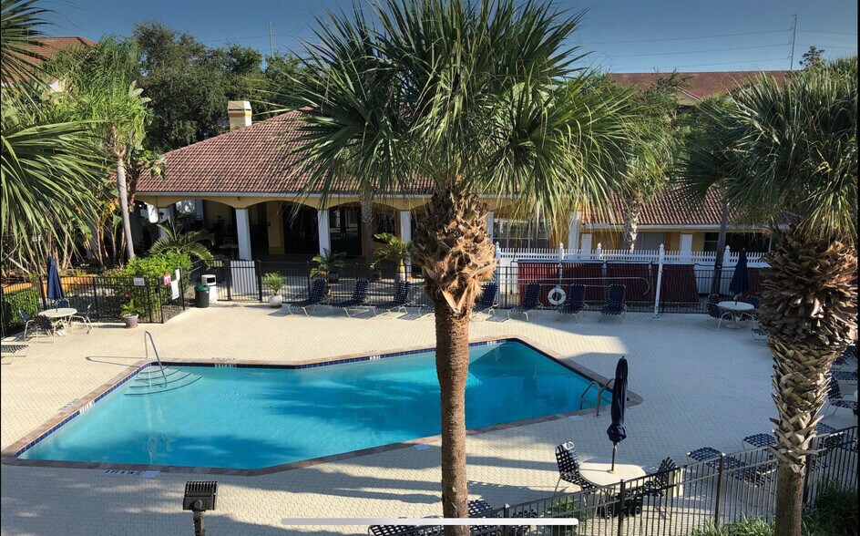 Building Photo - 10764 70th Ave