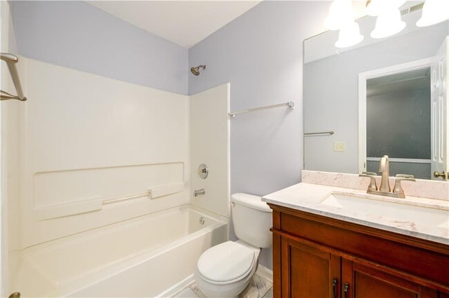 Building Photo - 1044 Prestwyck Ct
