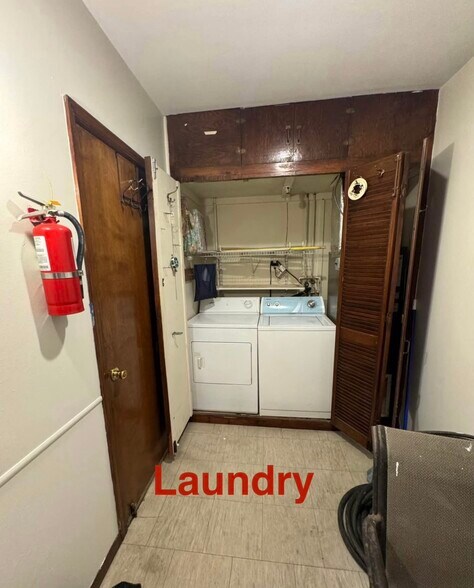 Building Photo - 130 Wilson Ave