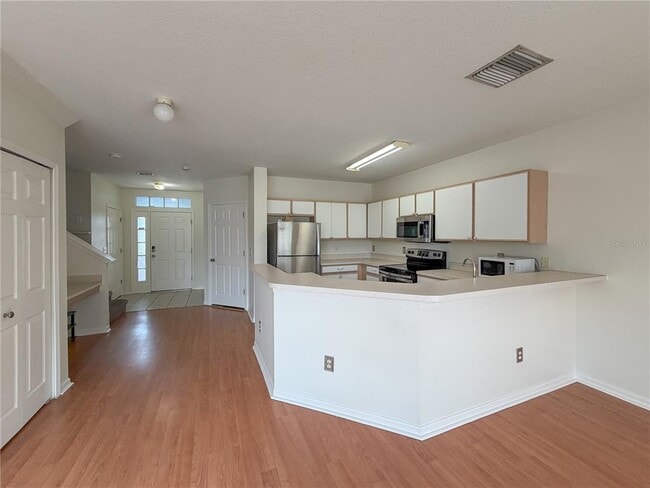 Building Photo - 6244 Olivedale Dr