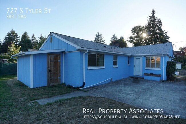 Building Photo - 727 S Tyler St