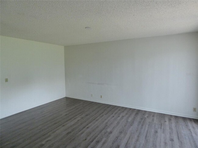 Building Photo - 4700 Jasmine Creek Ln