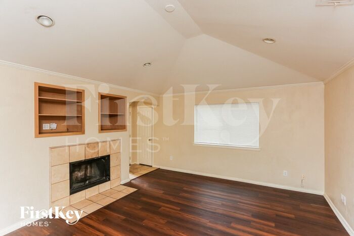 Building Photo - 5305 Jordan Ridge Dr
